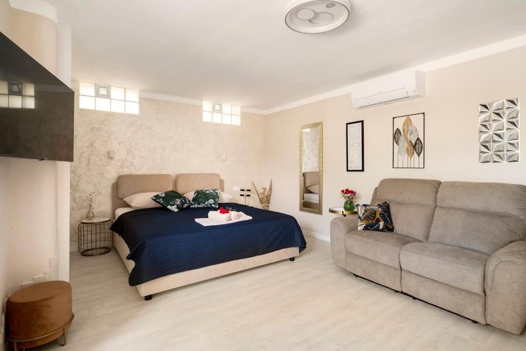 Suite By The Beach For 2 Cavtat Exterior photo